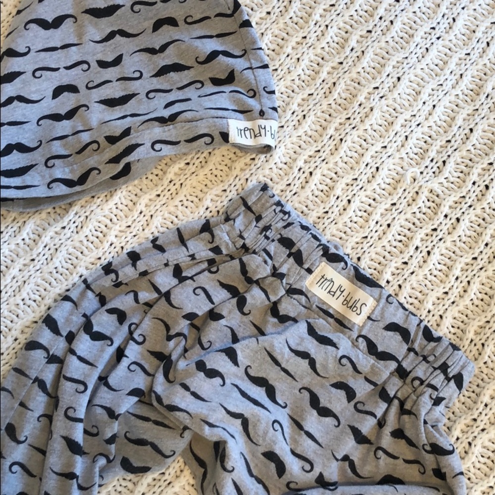 Trendy Bubs Pant & Cap set